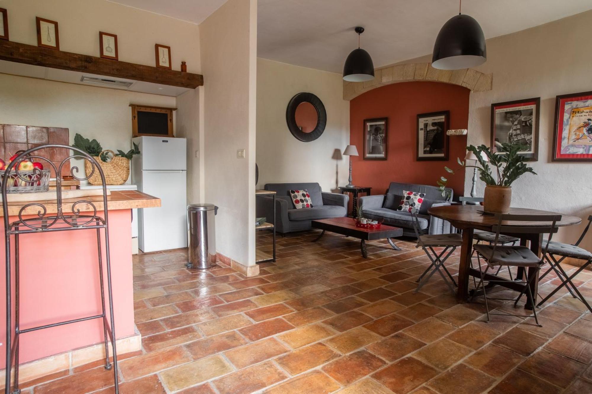 HOTEL DOMAINE DES CLOS - Les Collectionneurs Beaucaire  Extérieur photo