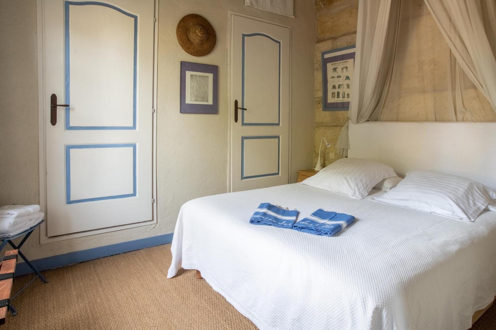 HOTEL DOMAINE DES CLOS - Les Collectionneurs Beaucaire  Extérieur photo
